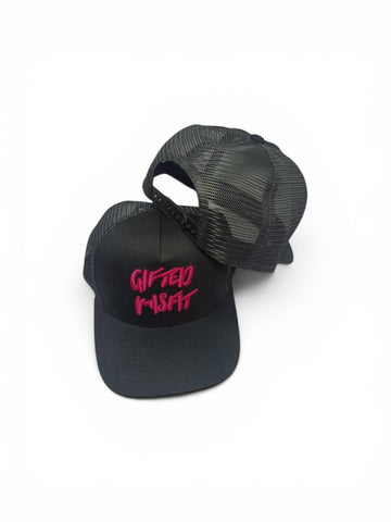 MISFIT TRUCKER HAT